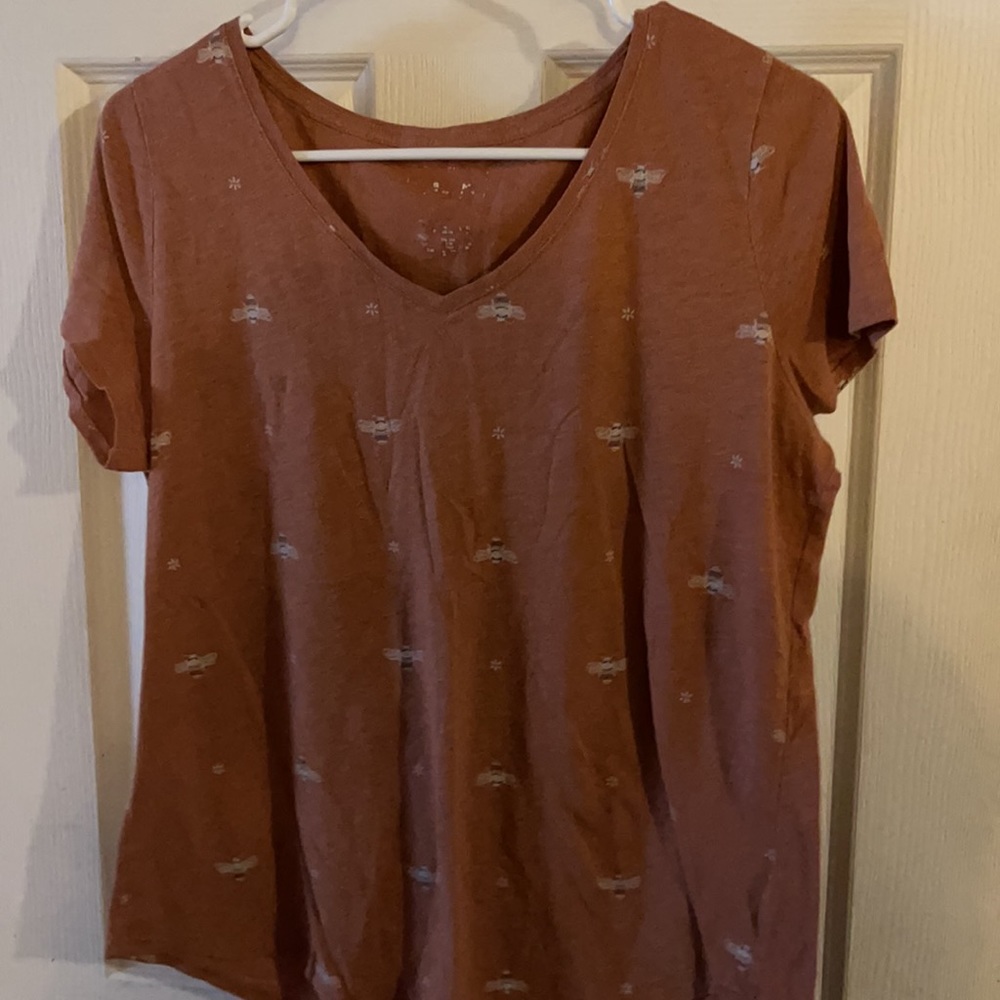 Tee shirt